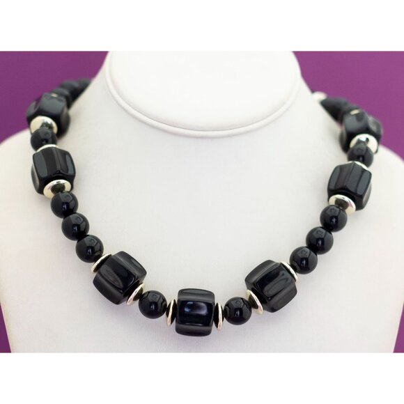 Vintage Black and Gold Geometric Beaded Necklace 30 Inch - V16 - Picture 2 of 3